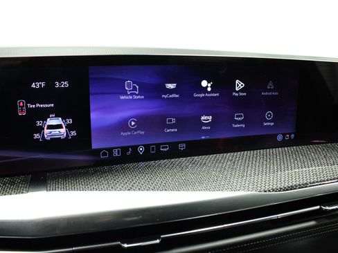 Used 2025 Cadillac Escalade V image 29