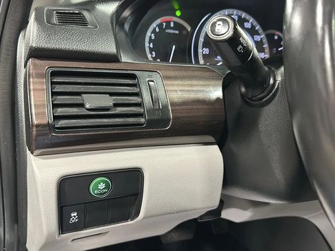 Used 2016 Honda Accord EX-L image 18