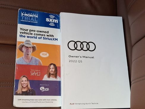 Used 2022 Audi Q5 2.0T Premium Plus w/ Premium Plus Package image 30