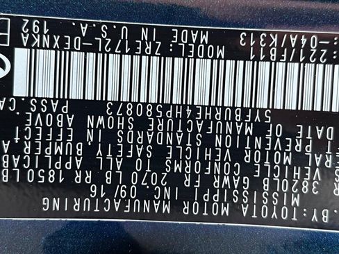 Used 2017 Toyota Corolla LE FWD image 13