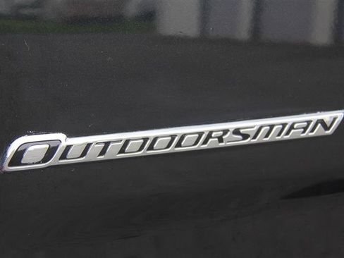 Used 2015 RAM 1500 Outdoorsman w/ Pittsburgh Penguins Edition AWD/4WD image 13