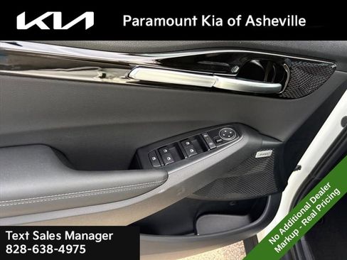 New 2026 Kia Seltos SX image 25