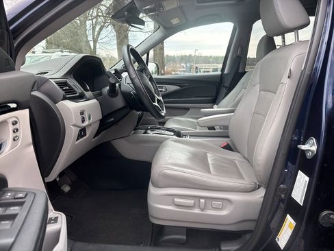 Used 2022 Honda Pilot Elite image 22