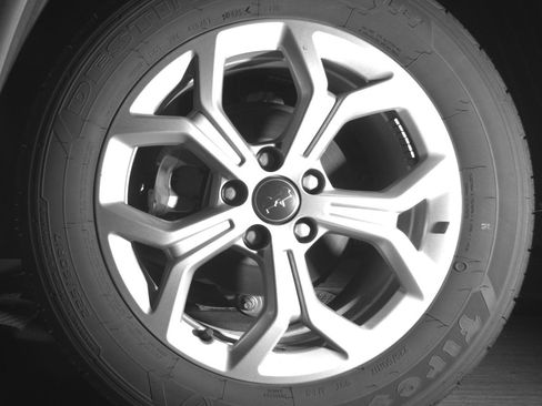 Used 2025 Jeep Compass Latitude image 14