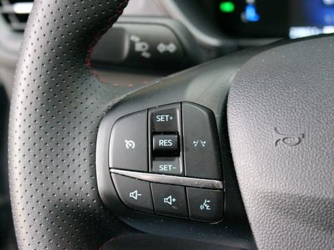 Used 2025 Ford Escape ST-Line AWD/4WD image 25