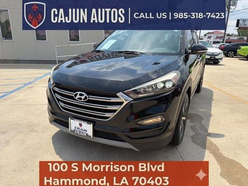 Used 2017 Hyundai Tucson Limited w/ Cargo Package FWD image 3