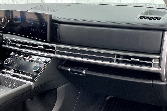 Certified 2026 Hyundai Santa Fe SEL FWD image 17