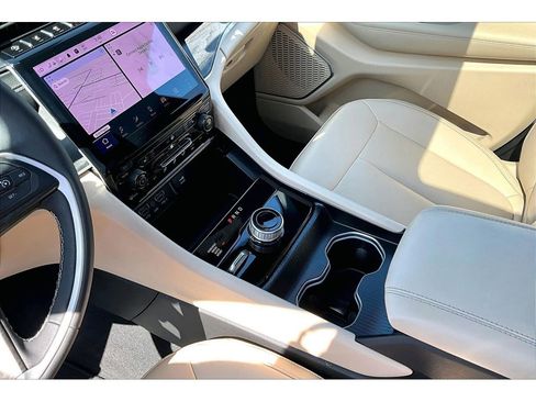 Certified 2025 Jeep Grand Cherokee L Limited AWD/4WD image 17