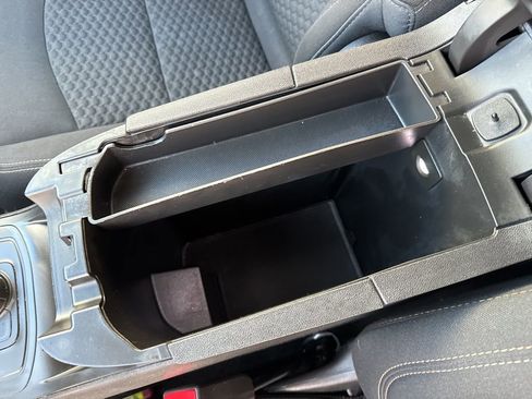 Used 2018 GMC Terrain SLE image 26