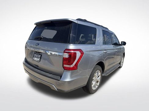 Used 2021 Ford Expedition XLT RWD image 5