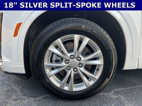 Used 2025 Cadillac XT6 Luxury image 7