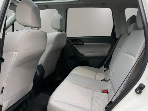 Used 2017 Subaru Forester 2.5i Premium AWD/4WD image 18