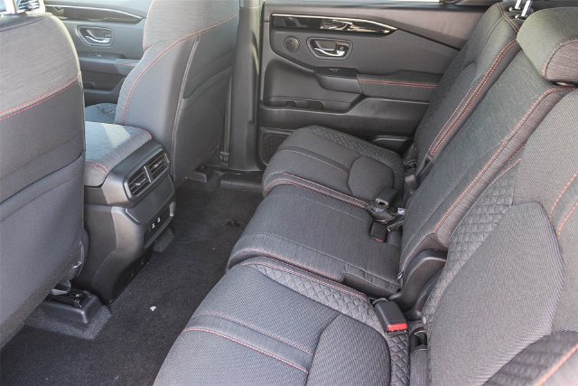 New 2026 Honda Pilot Sport image 18