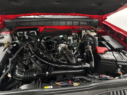 Used 2024 Ford Bronco Wildtrak image 32