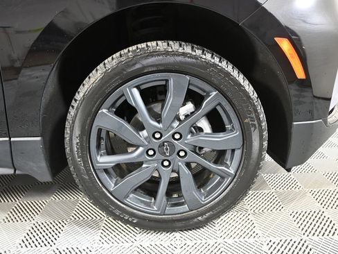 Used 2023 Chevrolet Equinox RS image 11
