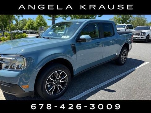 Used 2023 Ford Maverick Lariat FWD image 1