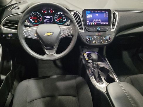 Used 2024 Chevrolet Malibu LT image 22