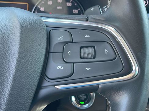 Certified 2022 Buick Envision Essence w/ Sport Touring Package FWD image 19