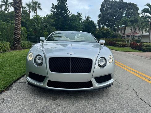 Used 2014 Bentley Continental GT V8 S image 9