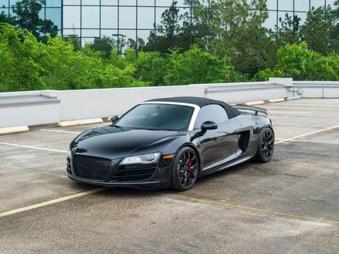 Used 2011 Audi R8 V10 image 5