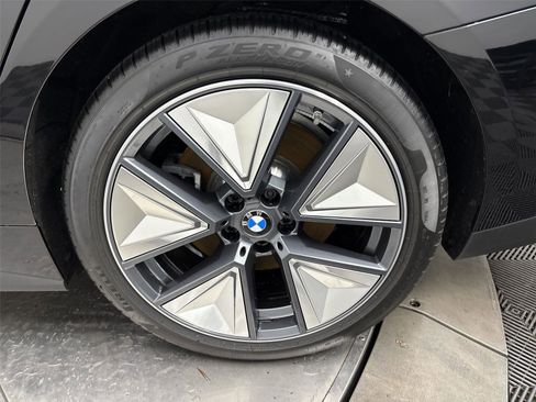 Used 2025 BMW i4 xDrive40i w/ Parking Assistance Package image 27