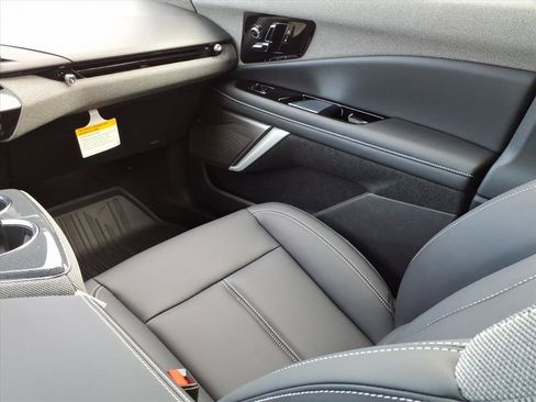 New 2026 Cadillac Optiq Luxury 1 image 10