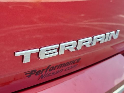 Used 2019 GMC Terrain Denali w/ Advanced Safety Package FWD image 12