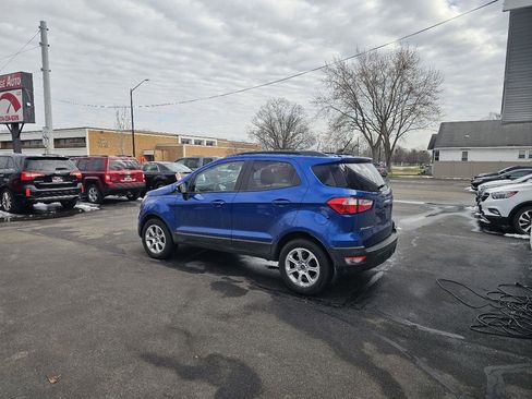 Used 2021 Ford EcoSport SE w/ SE Convenience Package image 7