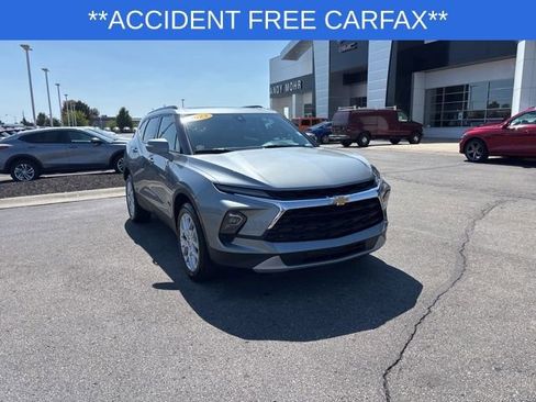 Used 2023 Chevrolet Blazer LT image 3