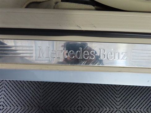 Used 2014 Mercedes-Benz E 350 Cabriolet image 19