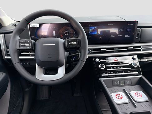 New 2026 Hyundai Santa Fe SE image 18