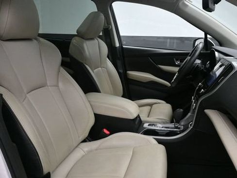 Used 2020 Subaru Ascent Limited w/ Technology Package AWD/4WD image 9
