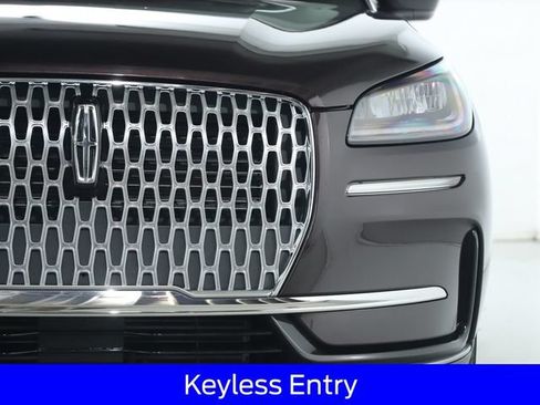Used 2023 Lincoln Corsair AWD image 11