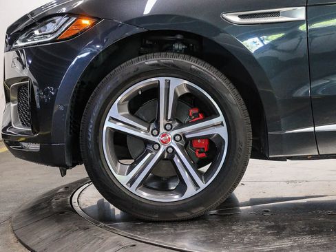 Used 2017 Jaguar F-PACE S AWD/4WD image 9