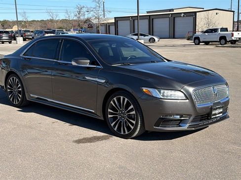 Used 2020 Lincoln Continental Reserve w/ Luxury Package image 9
