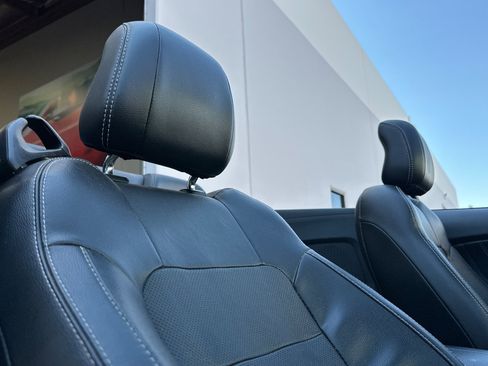 Used 2017 Ford Mustang GT Premium w/ Equipment Group 401A RWD image 20