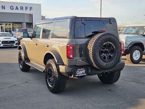 Used 2025 Ford Bronco Outer Banks w/ Sasquatch Package AWD/4WD image 14