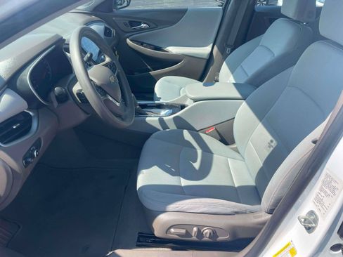 Used 2020 Chevrolet Malibu LS w/ Driver Confidence Package II FWD image 13