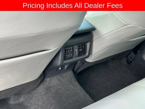 Used 2026 Toyota Camry SE w/ Convenience Package FWD image 15