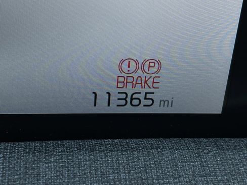 Certified 2024 Kia EV6 Light image 13