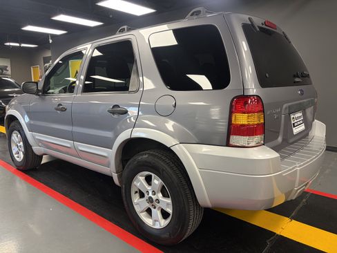 Used 2007 Ford Escape XLT FWD image 3