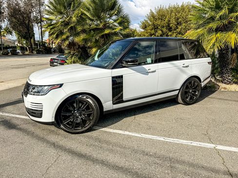 Used 2021 Land Rover Range Rover P525 Westminster Edition image 6