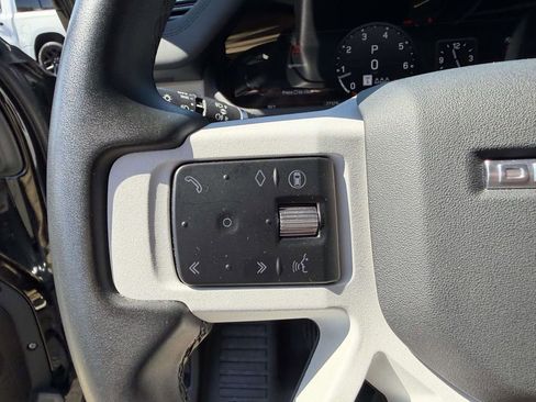 Used 2025 Land Rover Defender 110 S AWD/4WD image 34
