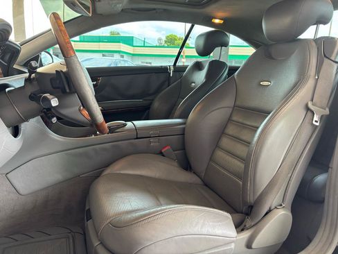 Used 2009 Mercedes-Benz CL 63 AMG image 13