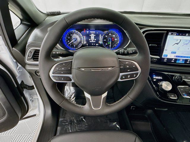 New 2027 Chrysler Pacifica Select FWD image 11