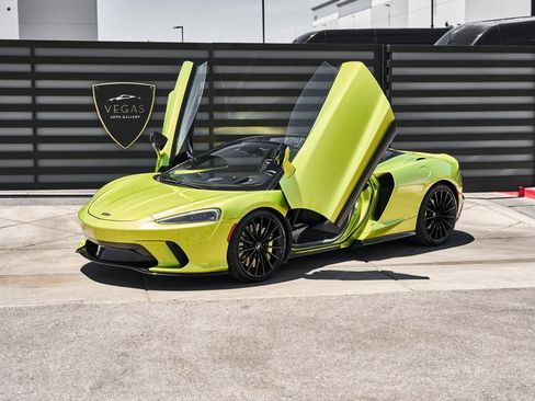 Used 2023 McLaren GT RWD image 5