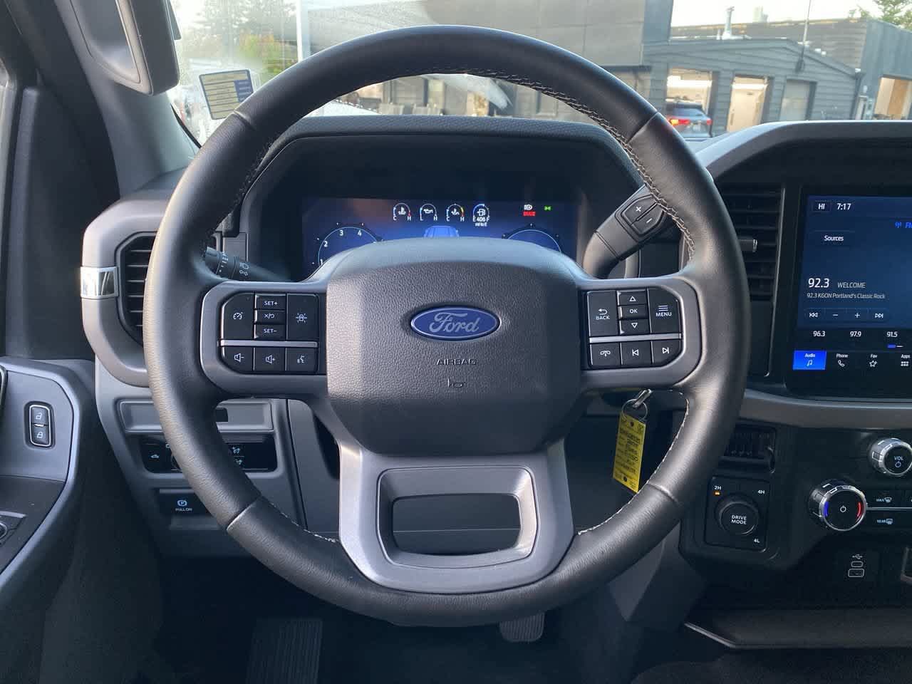 Used 2025 Ford F150 XLT w/ Equipment Group 301A Standard AWD/4WD image 19