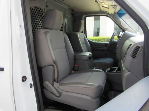 Used 2019 Nissan NV 2500 SV image 20