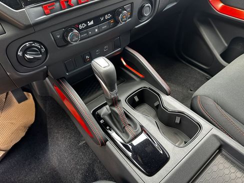 New 2025 Nissan Frontier PRO-4X image 7