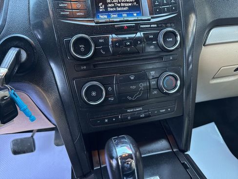 Used 2017 Ford Explorer 4WD image 35